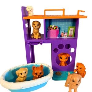 Mattel Pet Playset with Purple and Orange Accessories